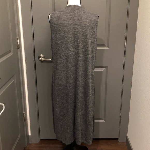 LuLaRoe Grey MIDI Sleeveless Cardigan - Picture 4 of 4